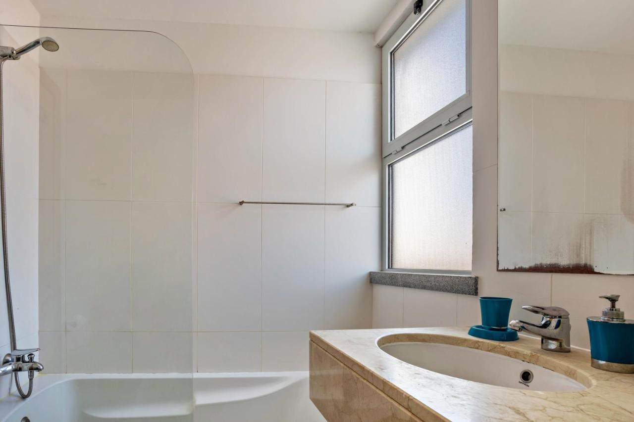Sonho Dourado Apartamento De Praia ปอร์ตซานโต ภายนอก รูปภาพ